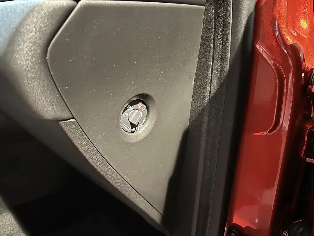 Renault Captur - Thumbnail 22