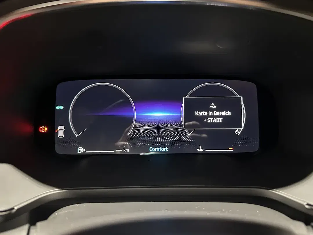 Renault Captur - Thumbnail 38
