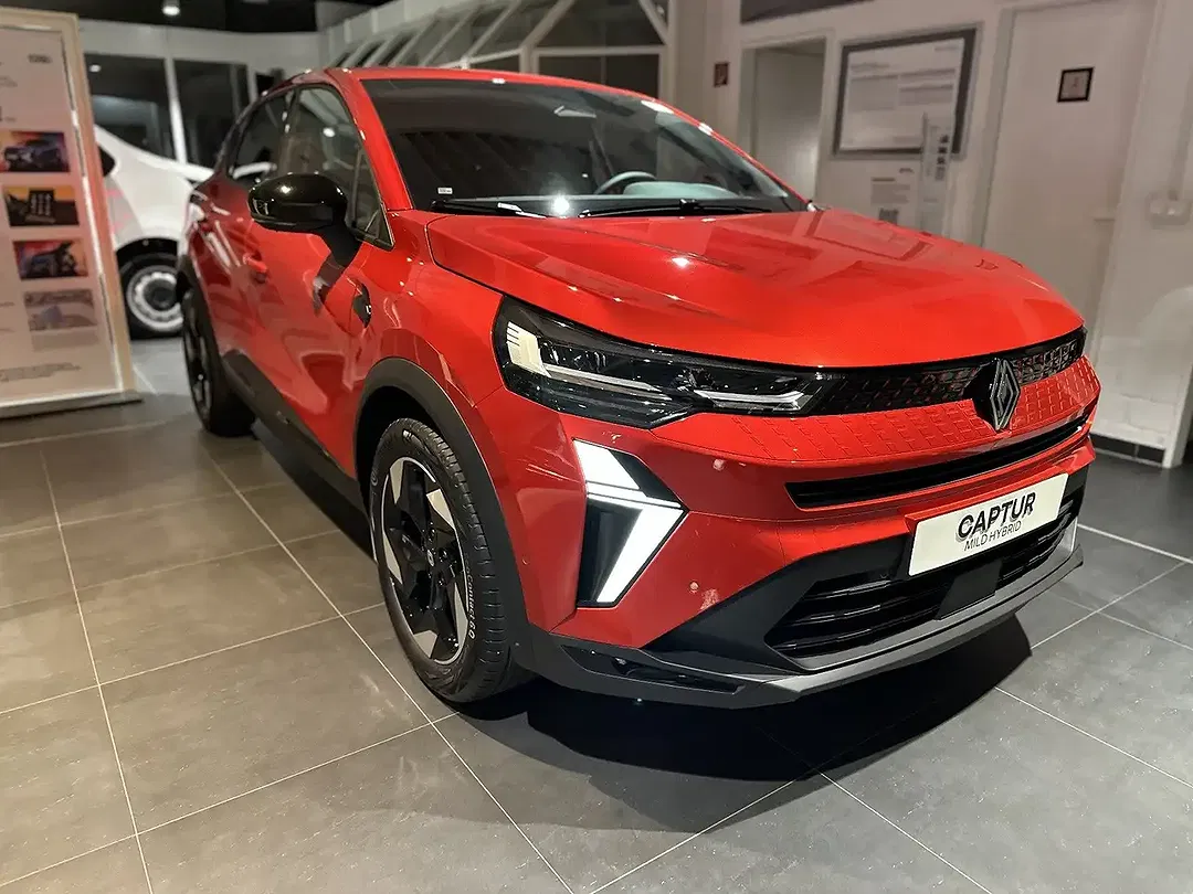 Renault Captur - Thumbnail 6