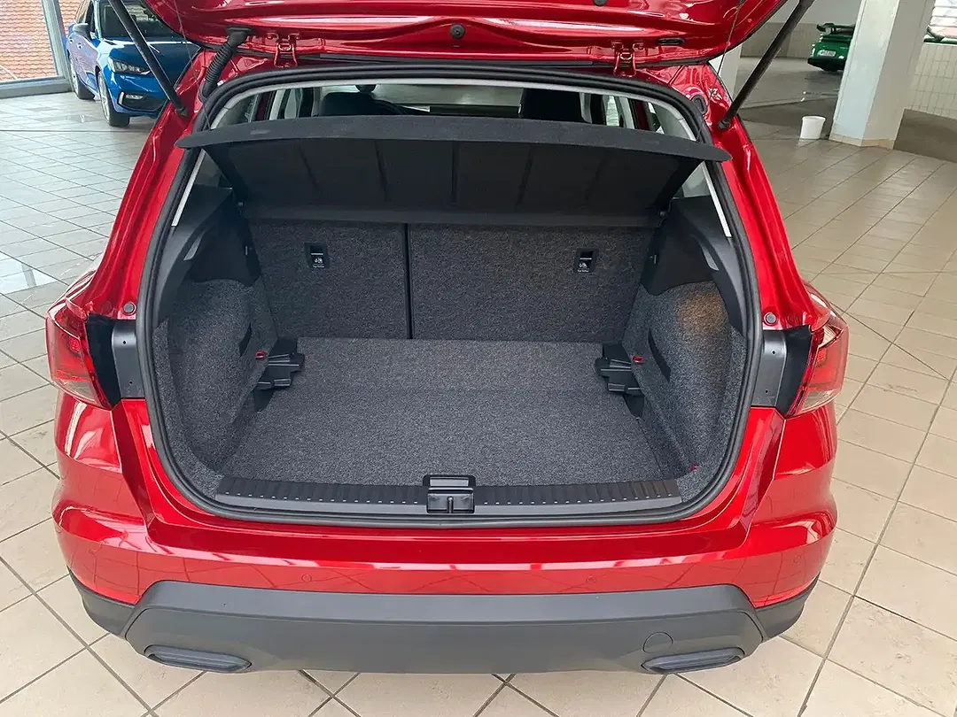SEAT Arona - Thumbnail 6