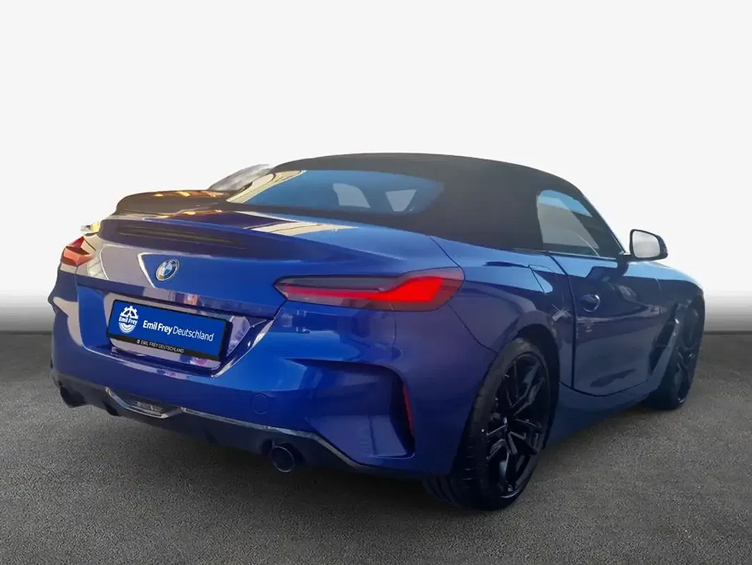 BMW Z4 - Thumbnail 2