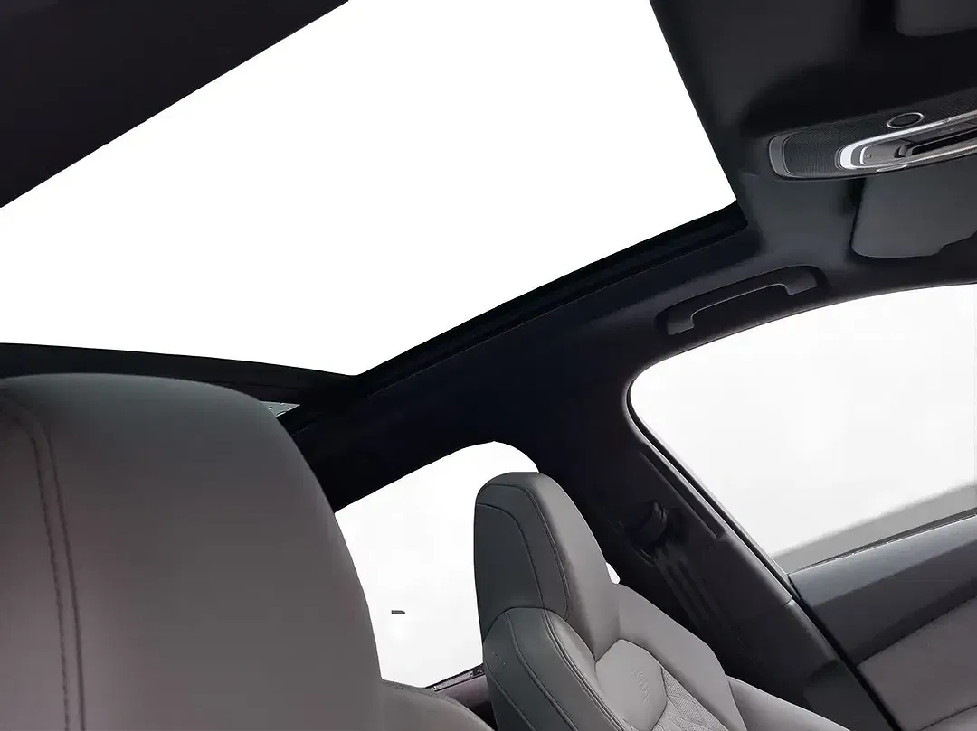 Audi Q7 - Thumbnail 11