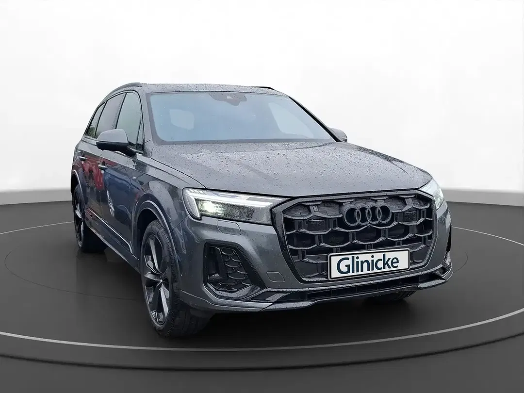 Audi Q7 - Thumbnail 13