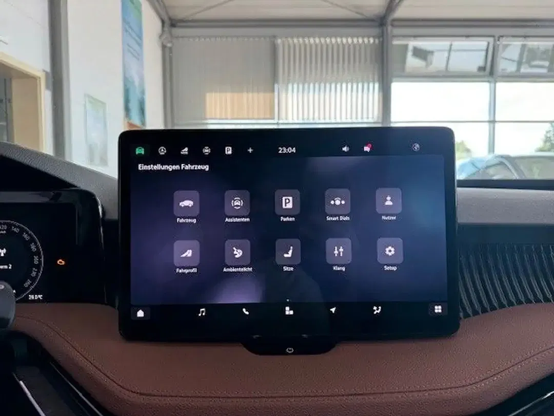Skoda Superb - Thumbnail 12