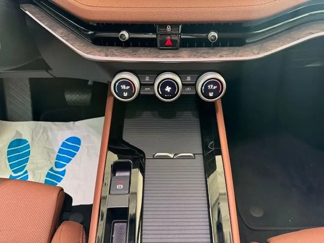 Skoda Superb - Thumbnail 13