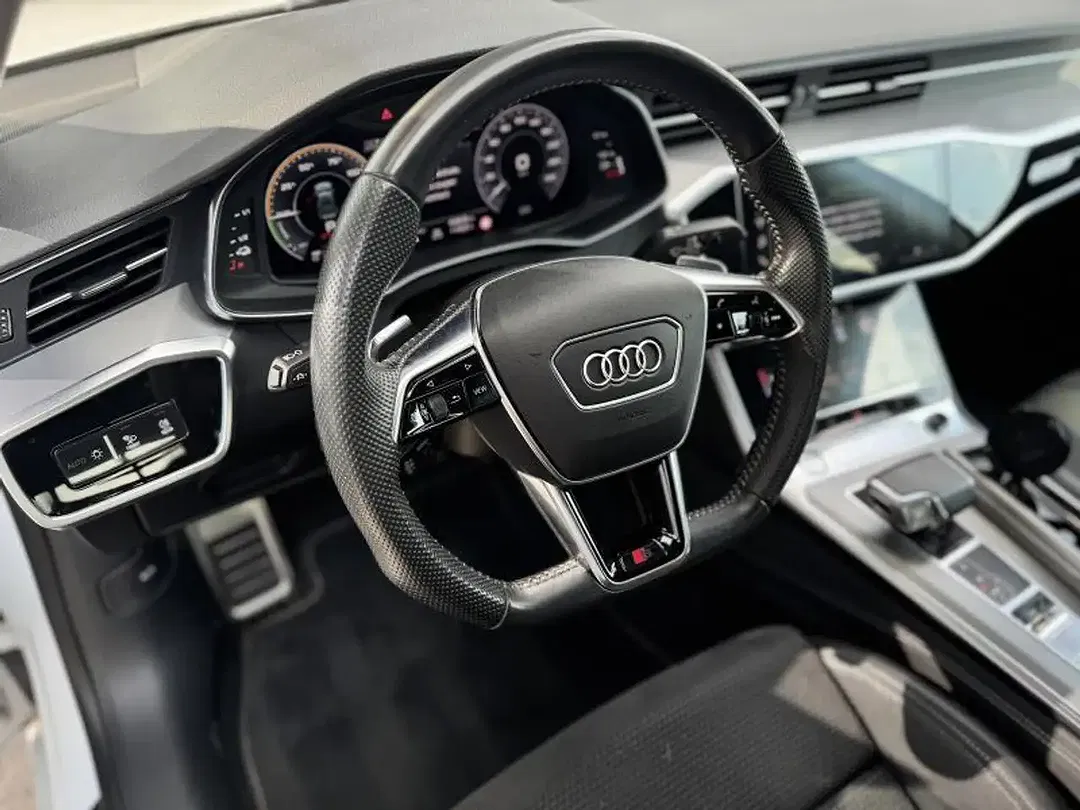Audi A7 - Thumbnail 6