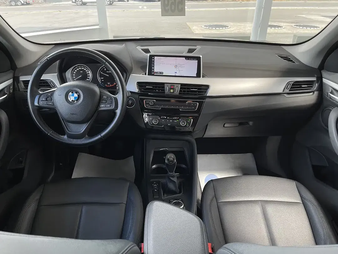 BMW X1 - Thumbnail 10