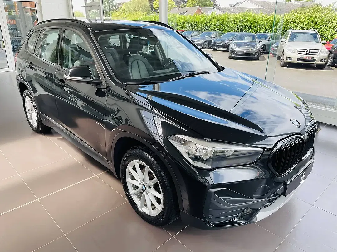 BMW X1 - Thumbnail 4