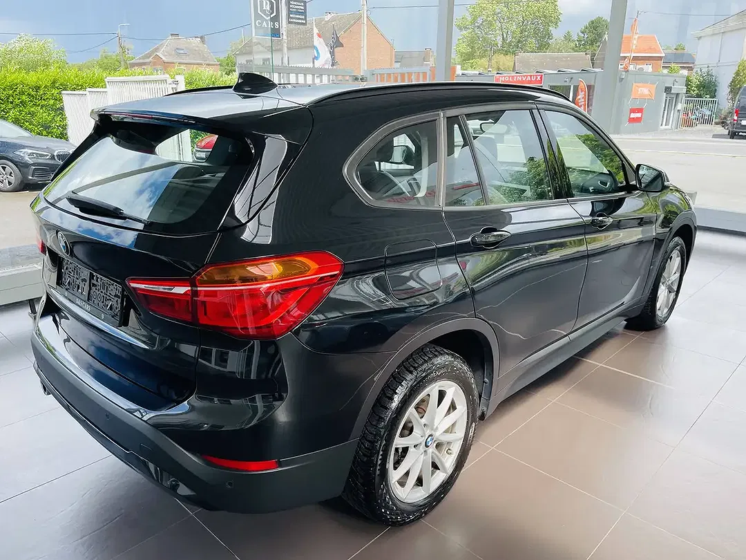 BMW X1 - Thumbnail 6