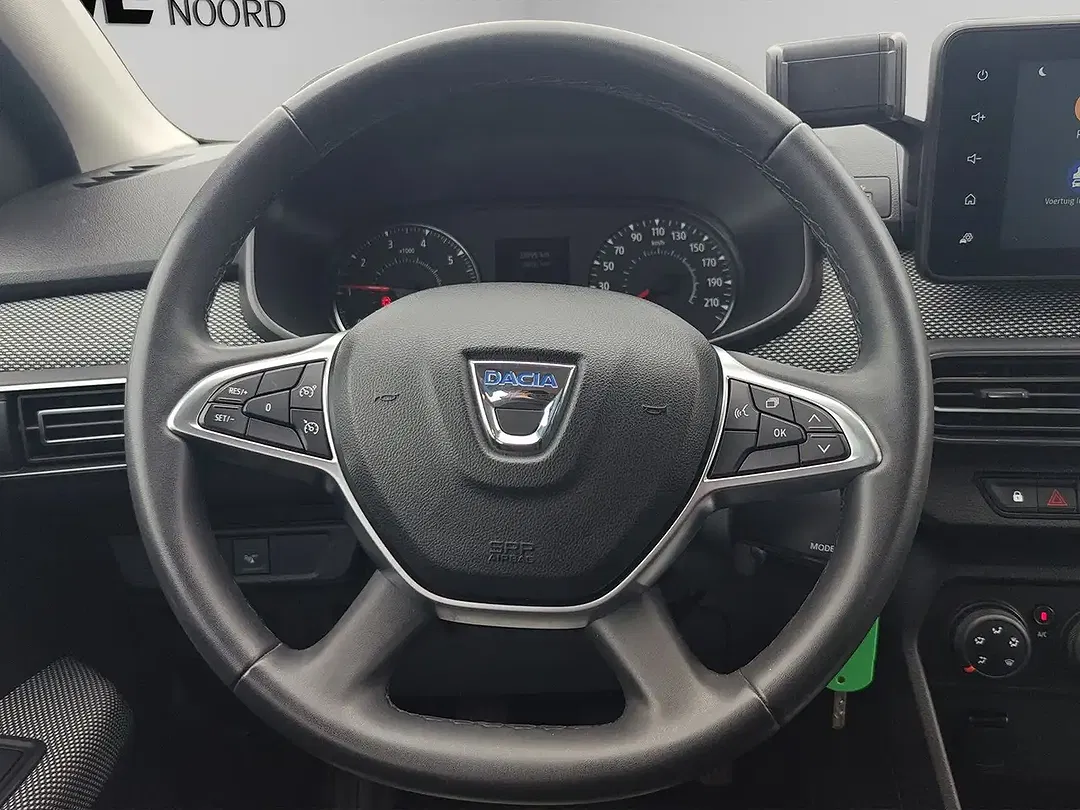 Dacia Sandero - Thumbnail 10