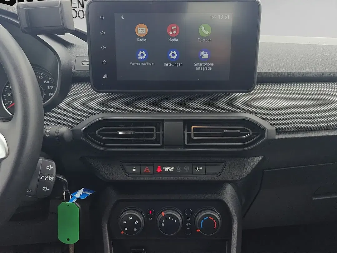 Dacia Sandero - Thumbnail 14