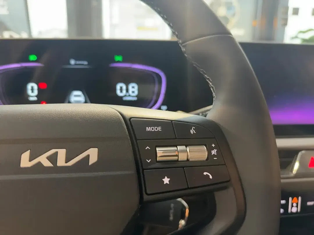 Kia Stonic - Thumbnail 13