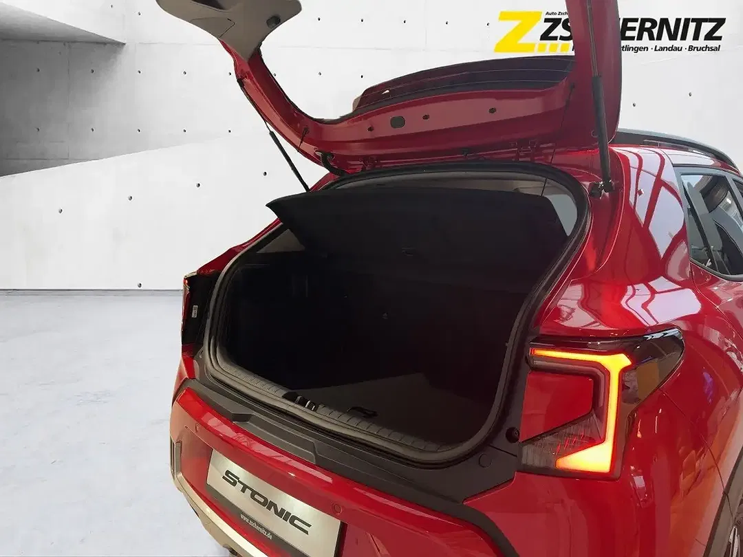 Kia Stonic - Thumbnail 5
