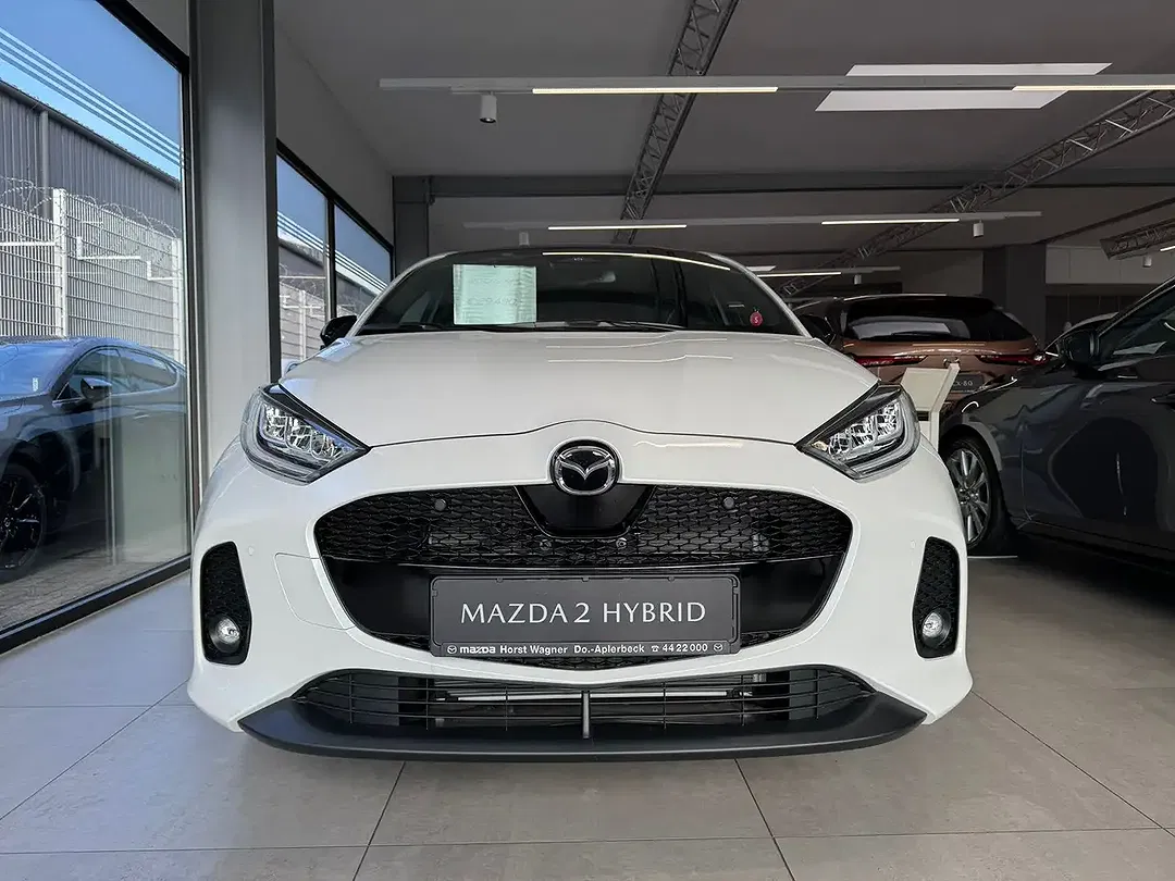 Mazda 2 - Thumbnail 3
