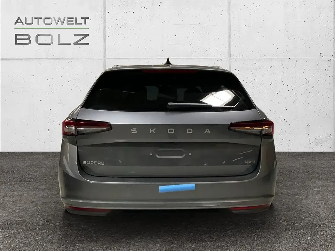 Skoda Superb - Thumbnail 4
