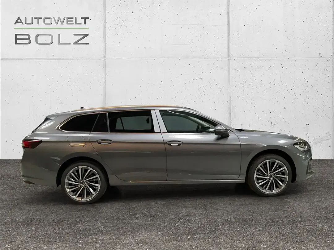 Skoda Superb - Thumbnail 7