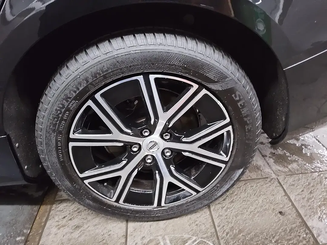 Volvo V60 - Thumbnail 10