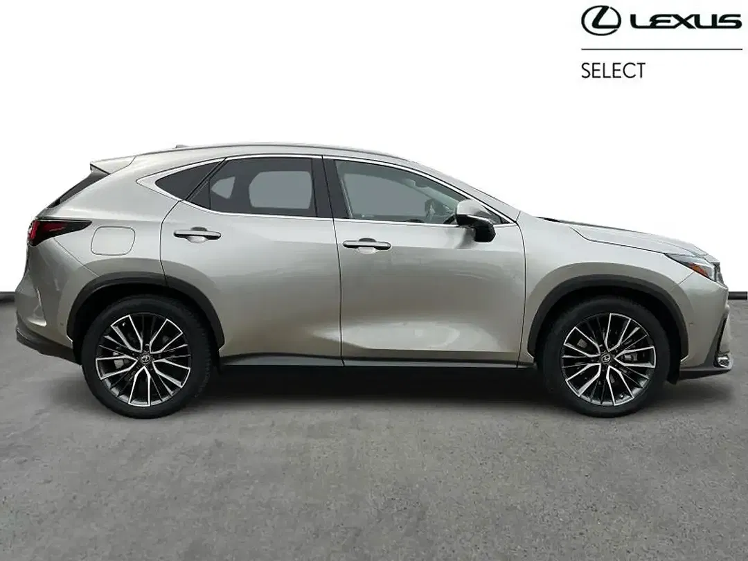 Lexus NX 450h+ - Thumbnail 7