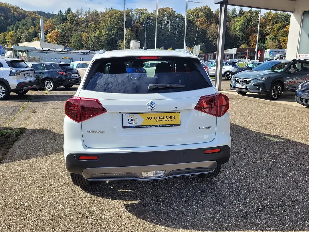 Suzuki Vitara - Thumbnail 5