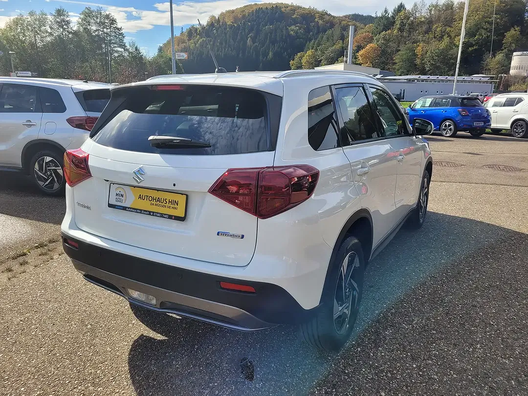 Suzuki Vitara - Thumbnail 7