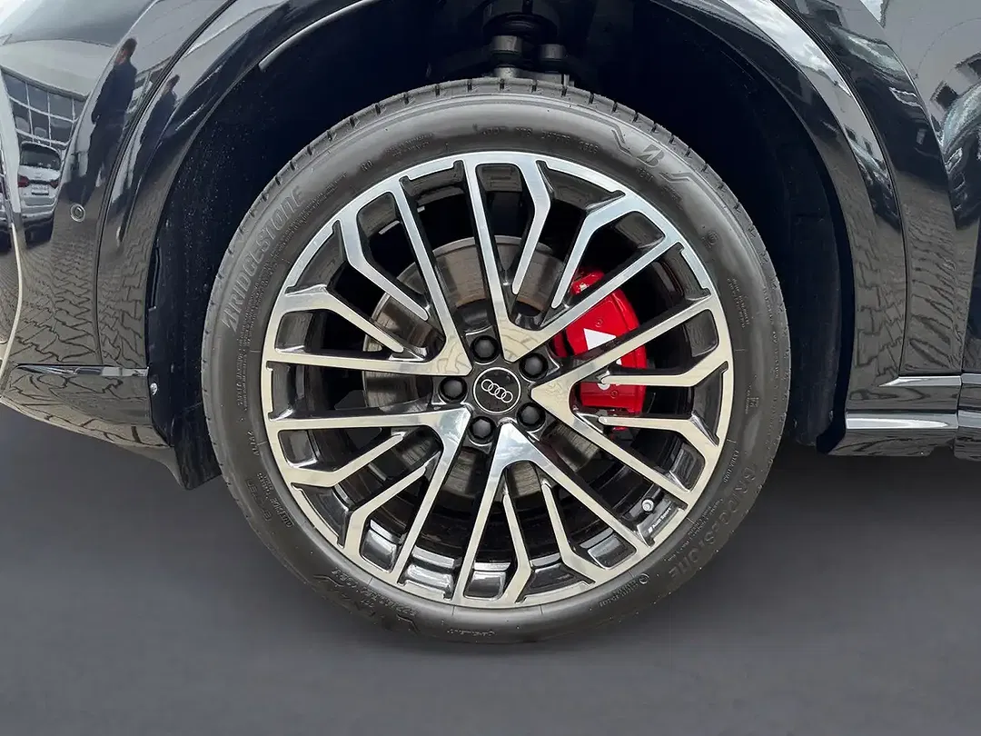 Audi SQ5 - Thumbnail 14