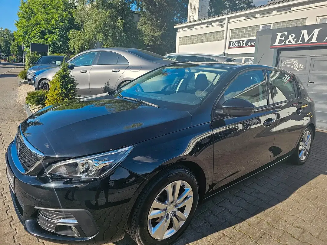 Peugeot 308 - Thumbnail 1