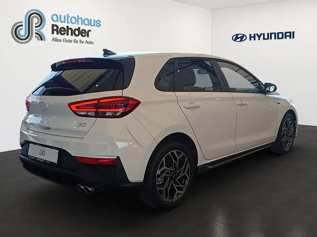 Hyundai i30 - Thumbnail 3