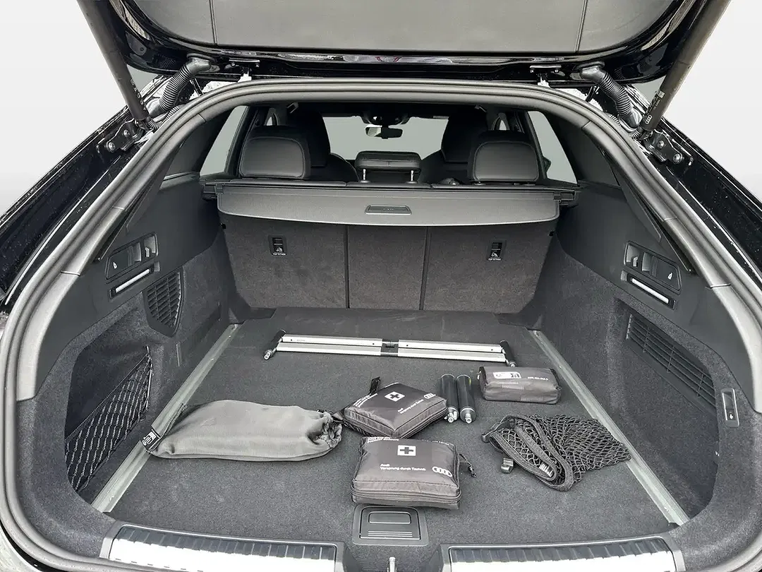 Audi A6 - Thumbnail 12