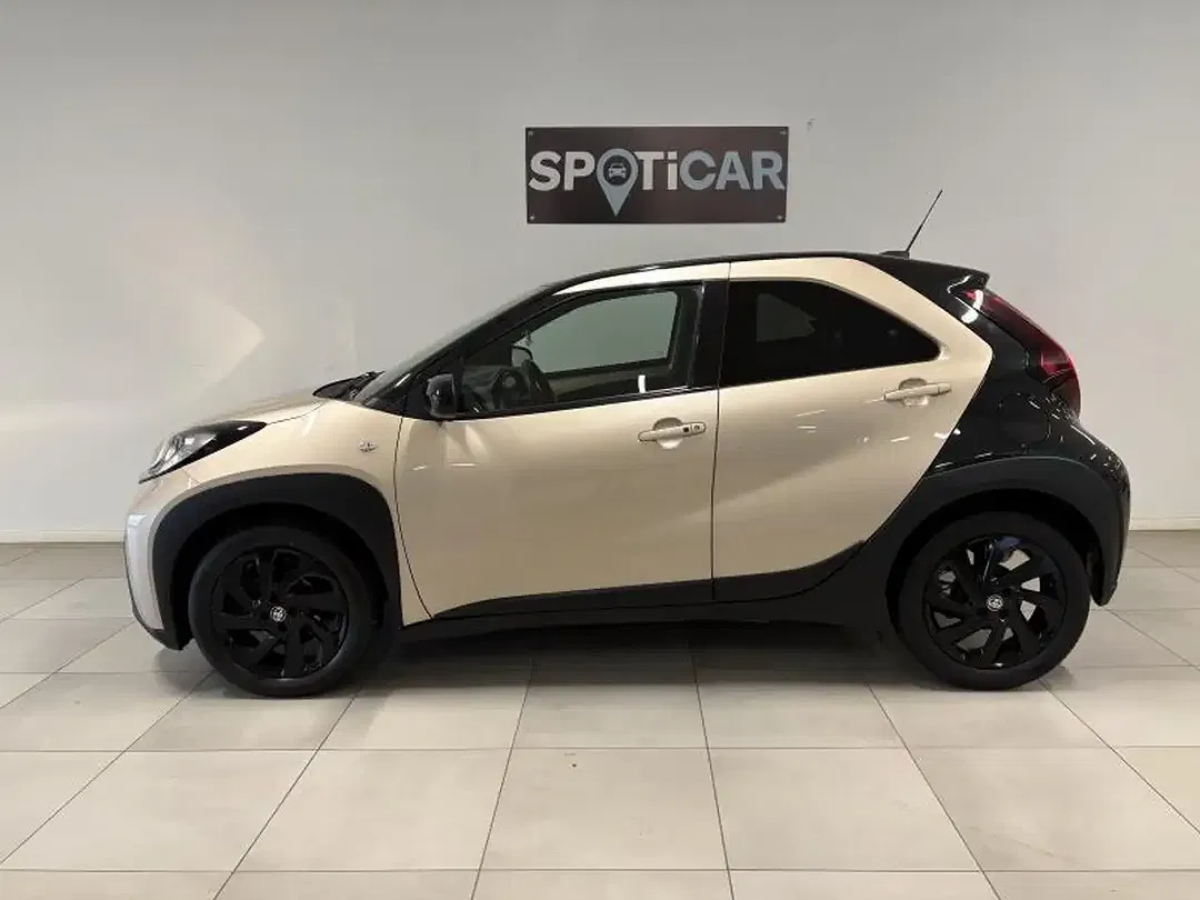 Toyota Aygo X - Thumbnail 4