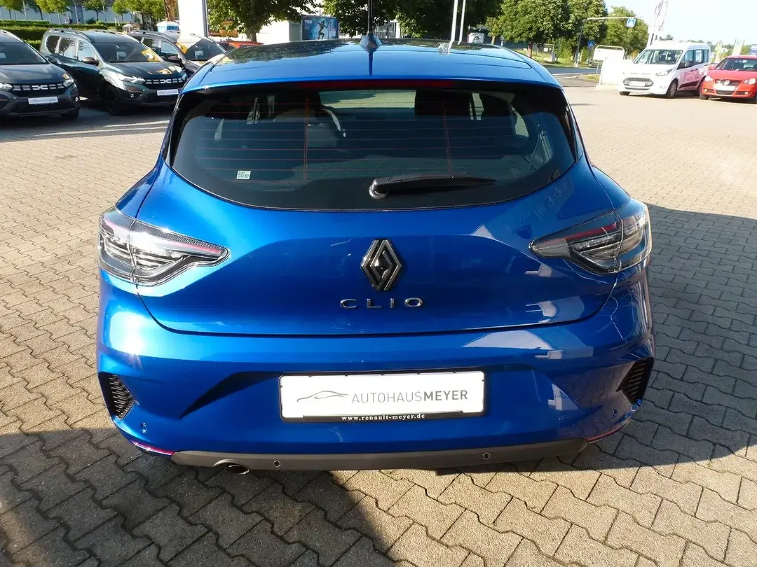 Renault Clio - Thumbnail 5