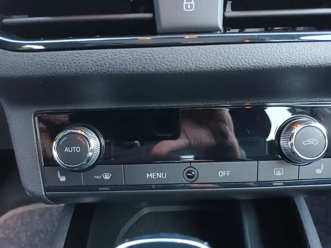 Skoda Kamiq - Thumbnail 9