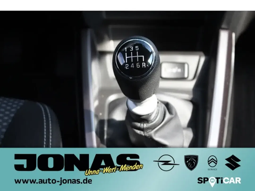 Suzuki Vitara - Thumbnail 18