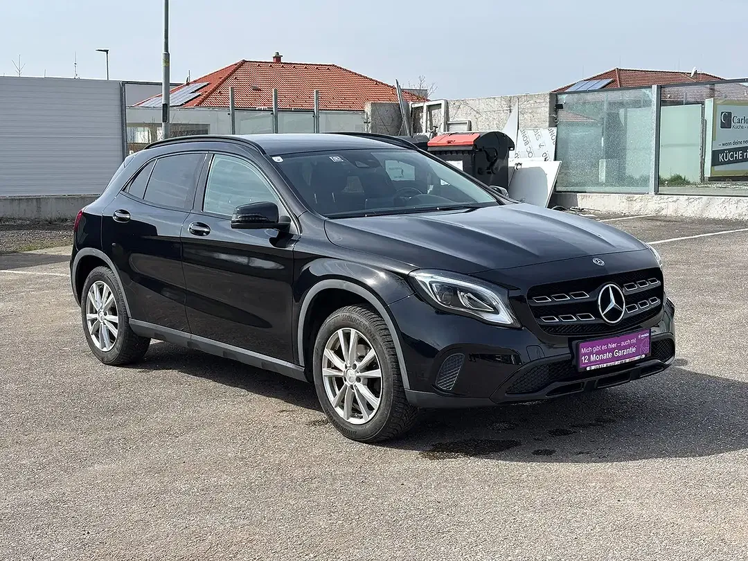 Mercedes-Benz GLA 180