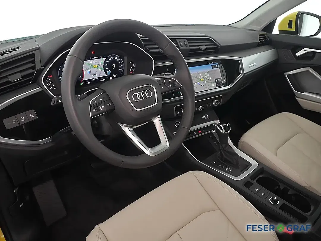 Audi Q3 - Thumbnail 6