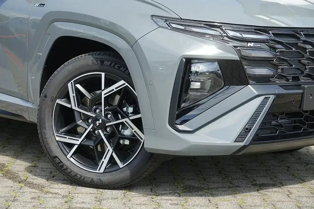 Hyundai TUCSON - Thumbnail 4