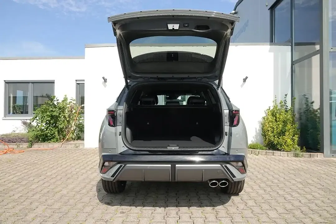 Hyundai TUCSON - Thumbnail 8