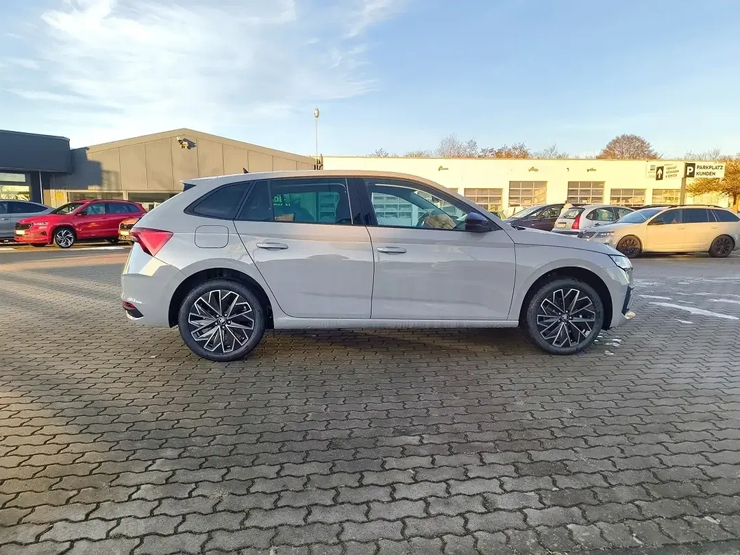Skoda Scala - Thumbnail 6