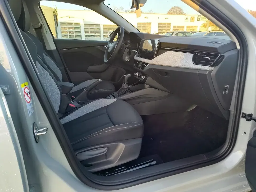 Skoda Scala - Thumbnail 8