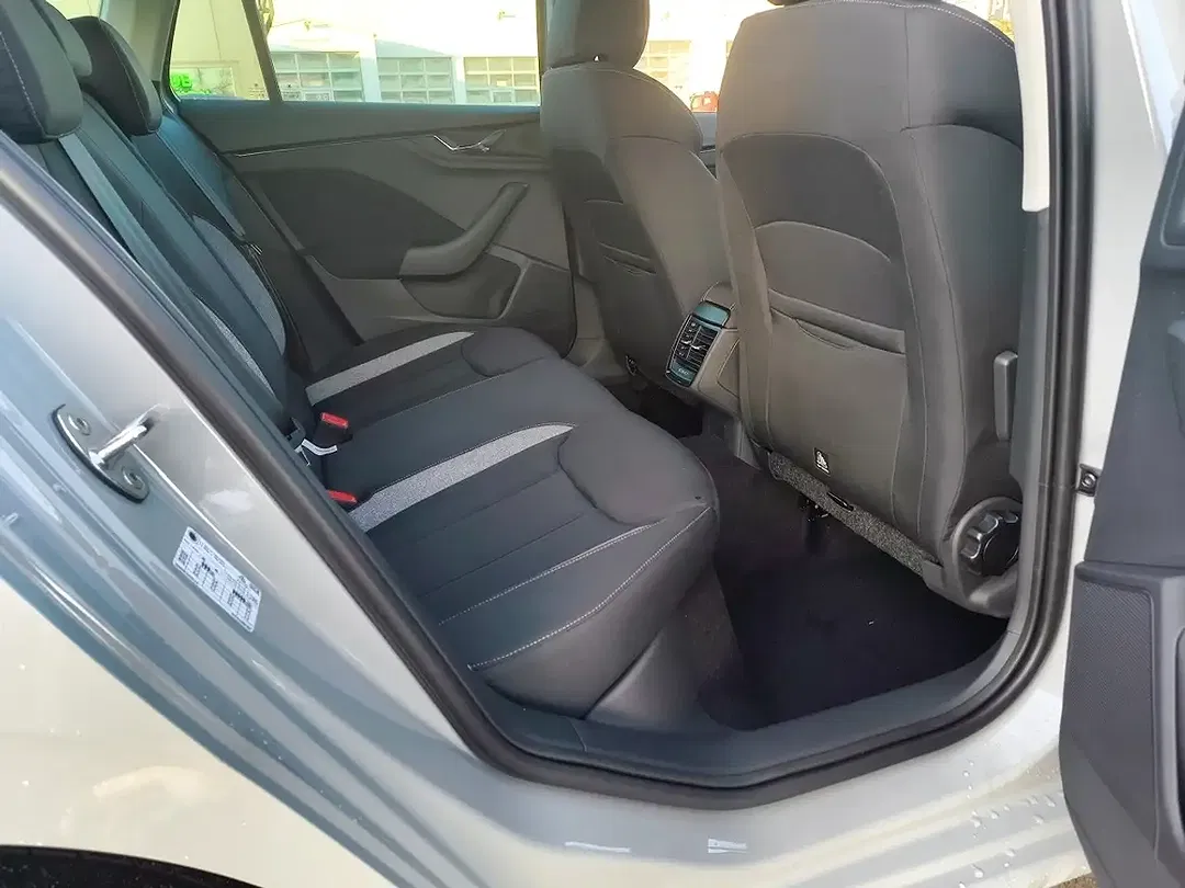 Skoda Scala - Thumbnail 9