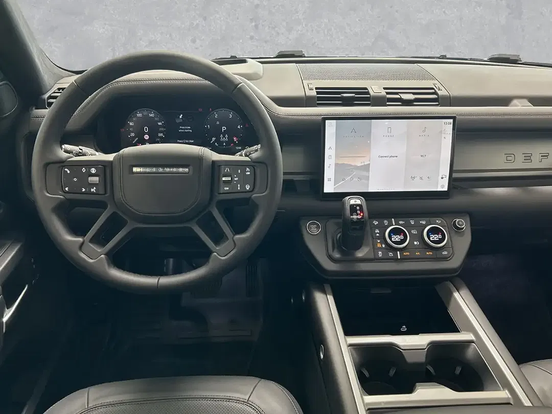 Land Rover Defender - Thumbnail 10