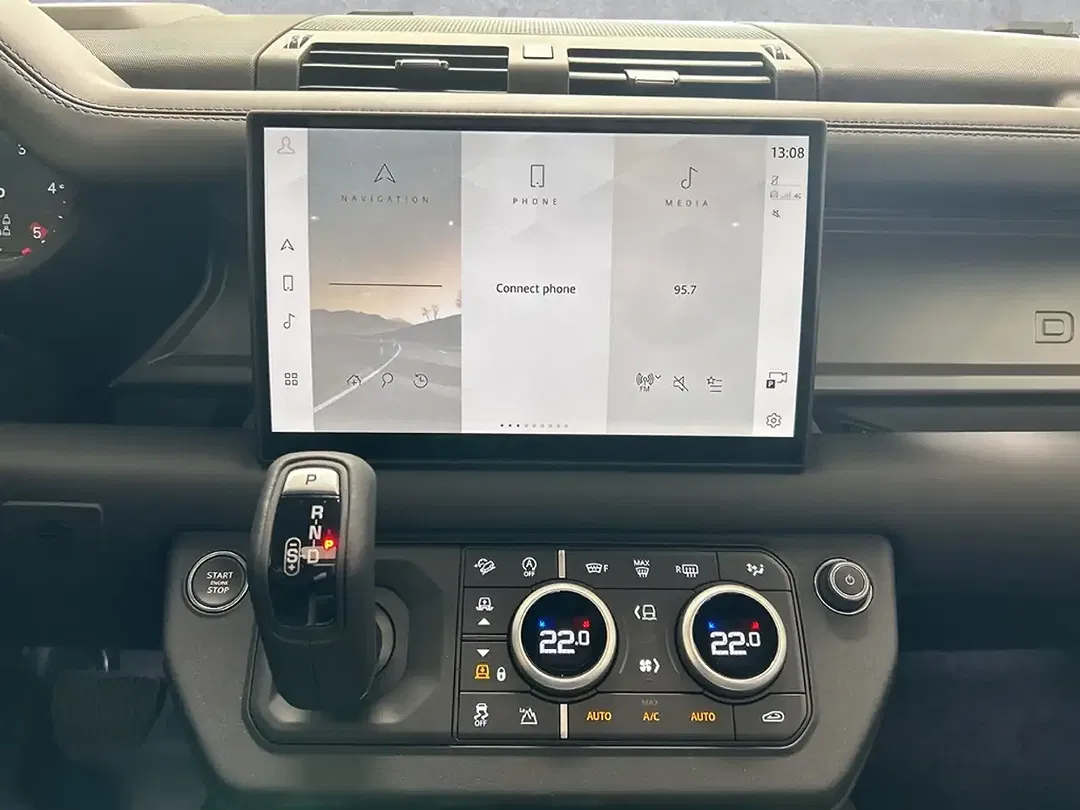 Land Rover Defender - Thumbnail 12