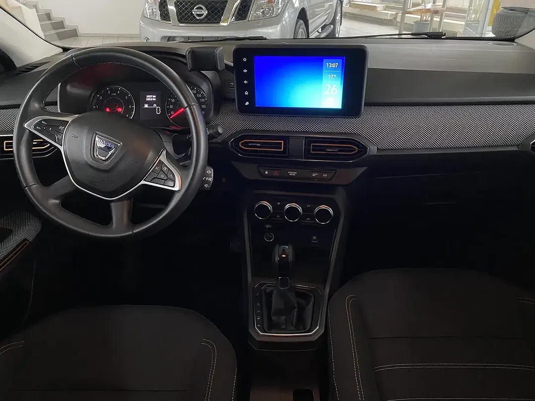 Dacia Sandero - Thumbnail 11
