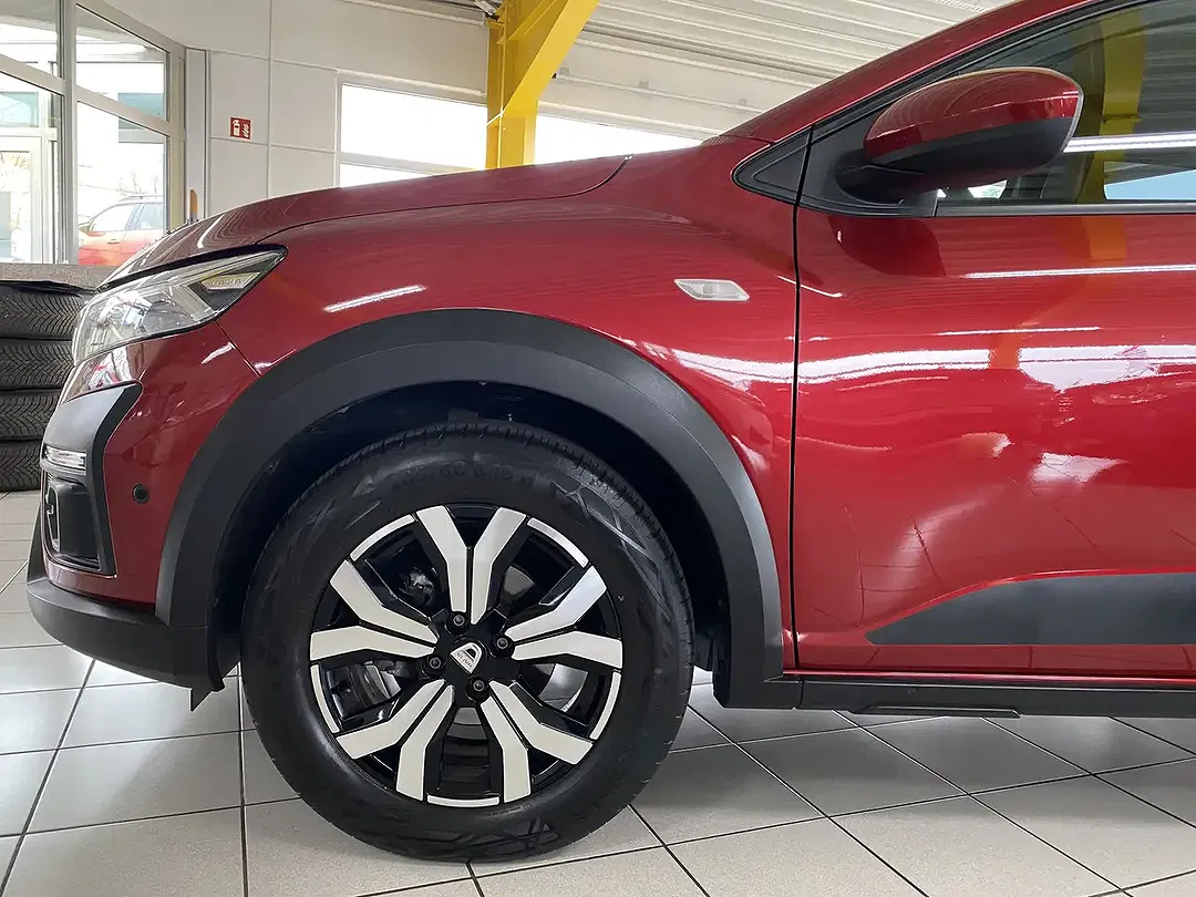Dacia Sandero - Thumbnail 6