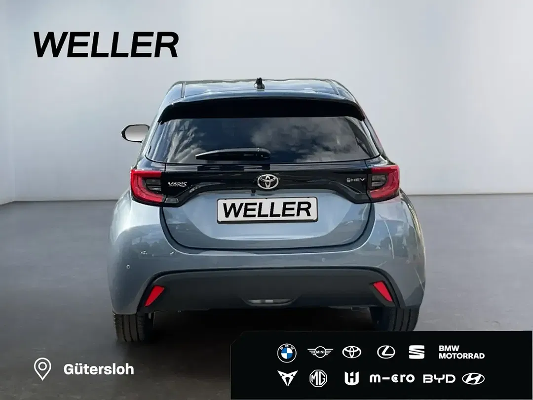 Toyota Yaris - Thumbnail 4