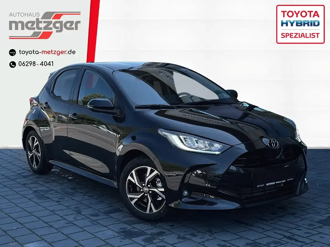 Toyota Yaris - Thumbnail 1