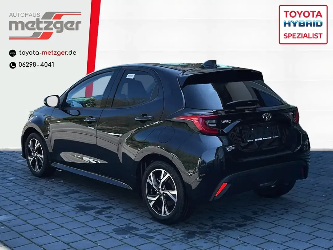 Toyota Yaris - Thumbnail 4