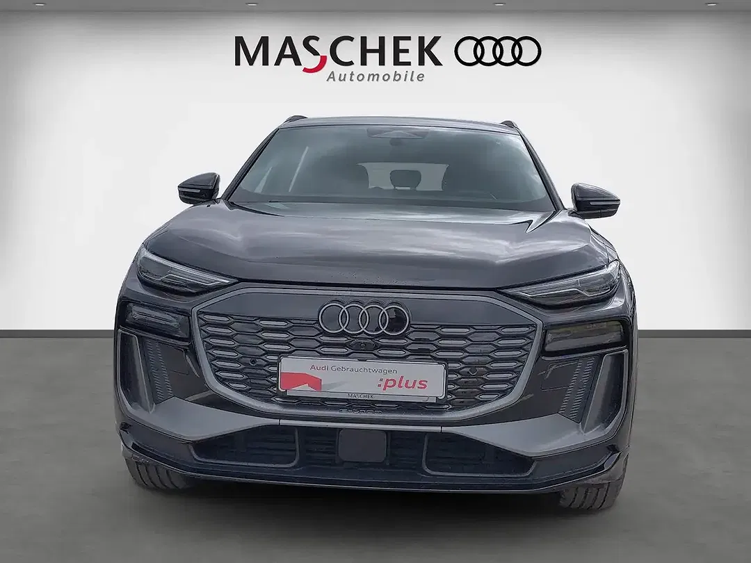 Audi Q6 e-tron - Thumbnail 8