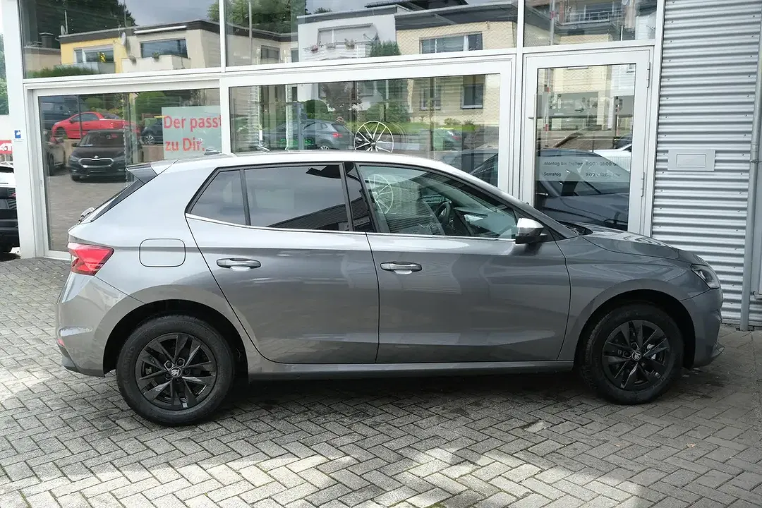 Skoda Fabia - Thumbnail 6