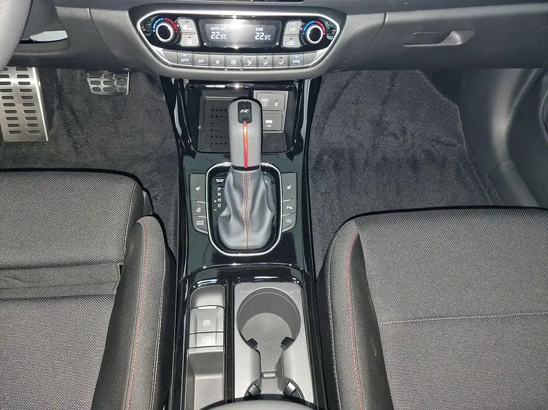 Hyundai i30 - Thumbnail 11