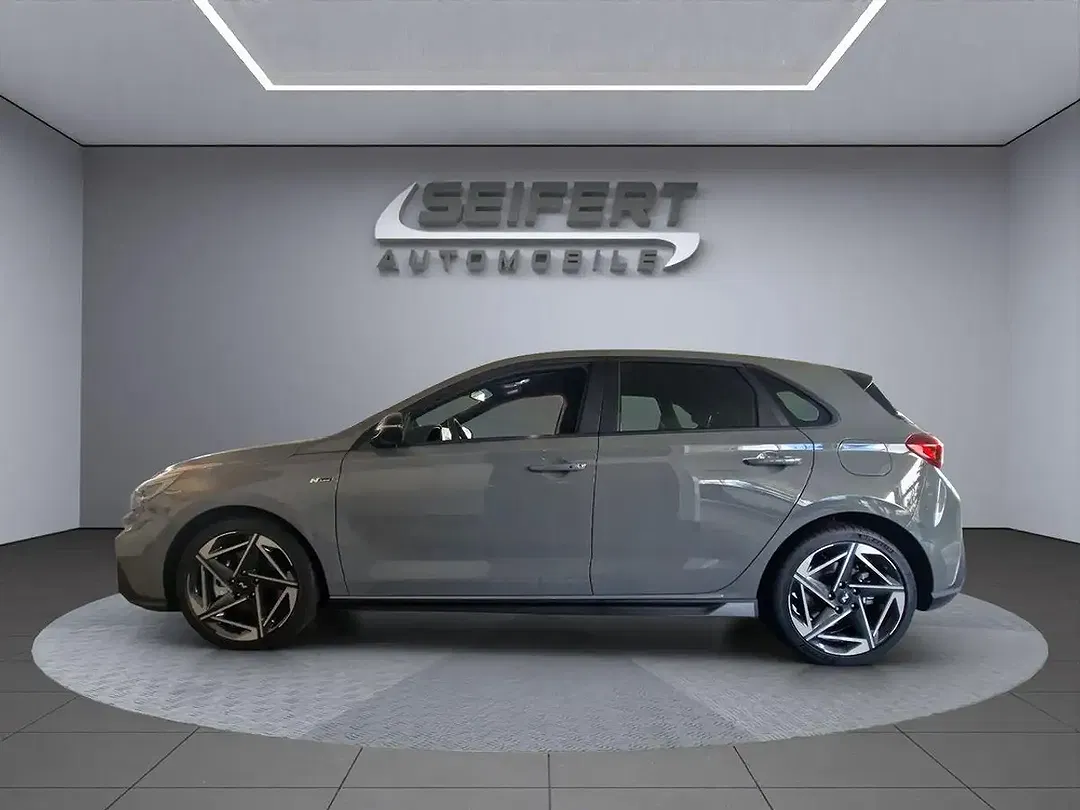 Hyundai i30 - Thumbnail 2